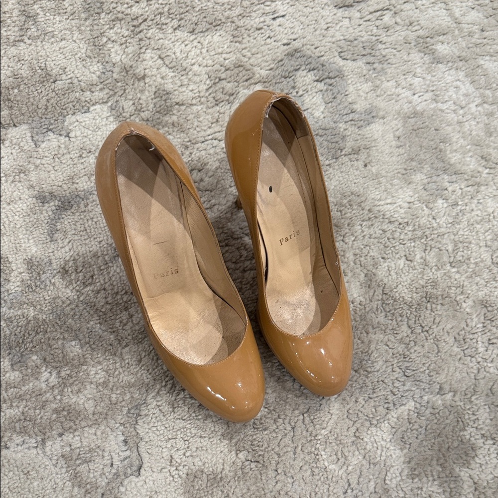 Christian Loubotin Classic Tan Heels for Women